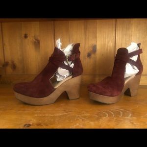 Free People Cedar Clog